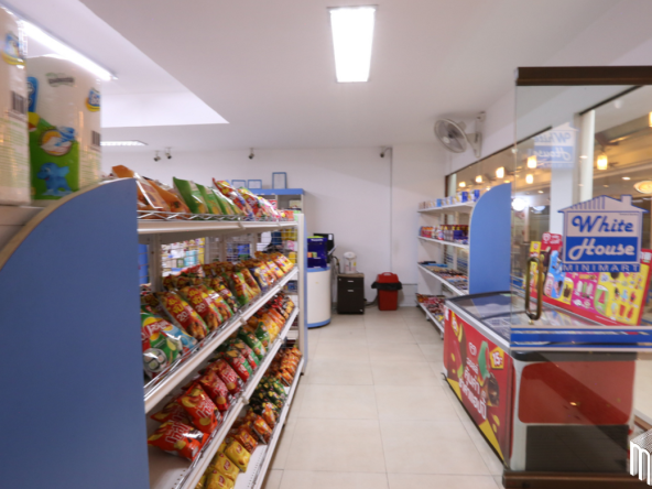 For sale Grocery store 105 sq m.