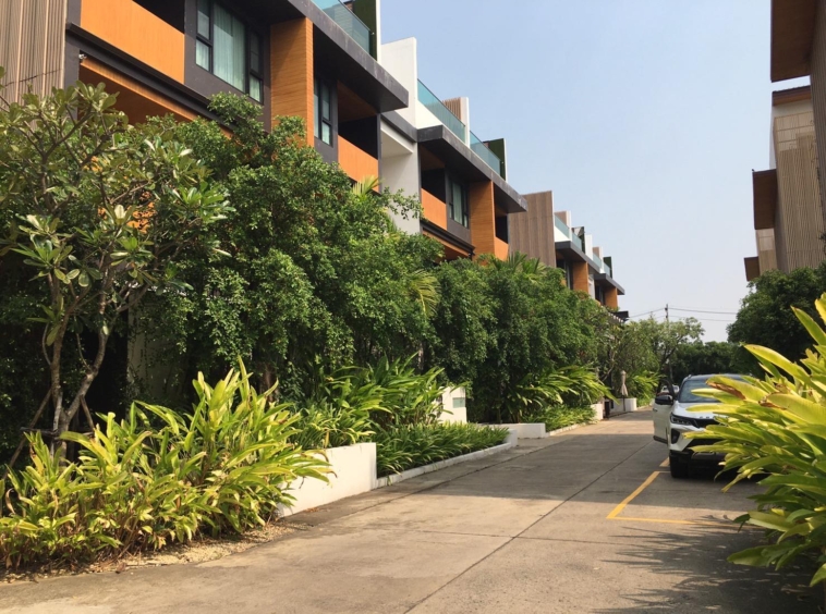 Resort Style Pool Suite Condo for Sale Chiang Mai | Mae Hia 2.39M Baht-CMP-253