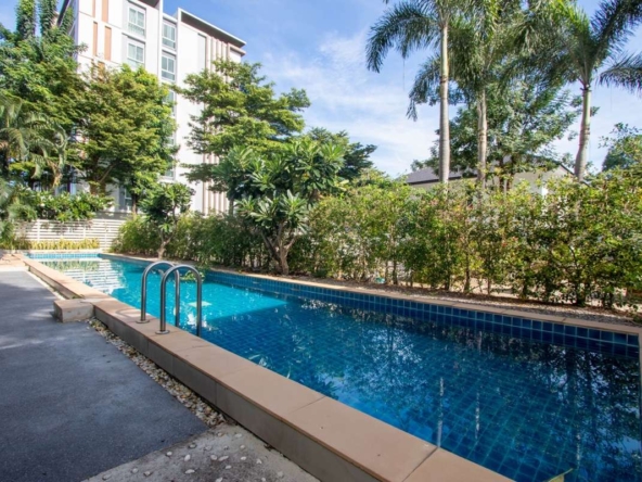 One Bedroom Condo For Sale : OnePlus 19-PH-ONE238