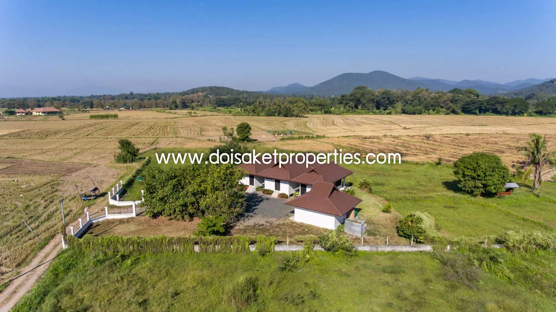 Doi Saket-DSP-(HS294-02) Beautiful Home for Sale on Nearly 4.5 Rai of Land in Doi Saket