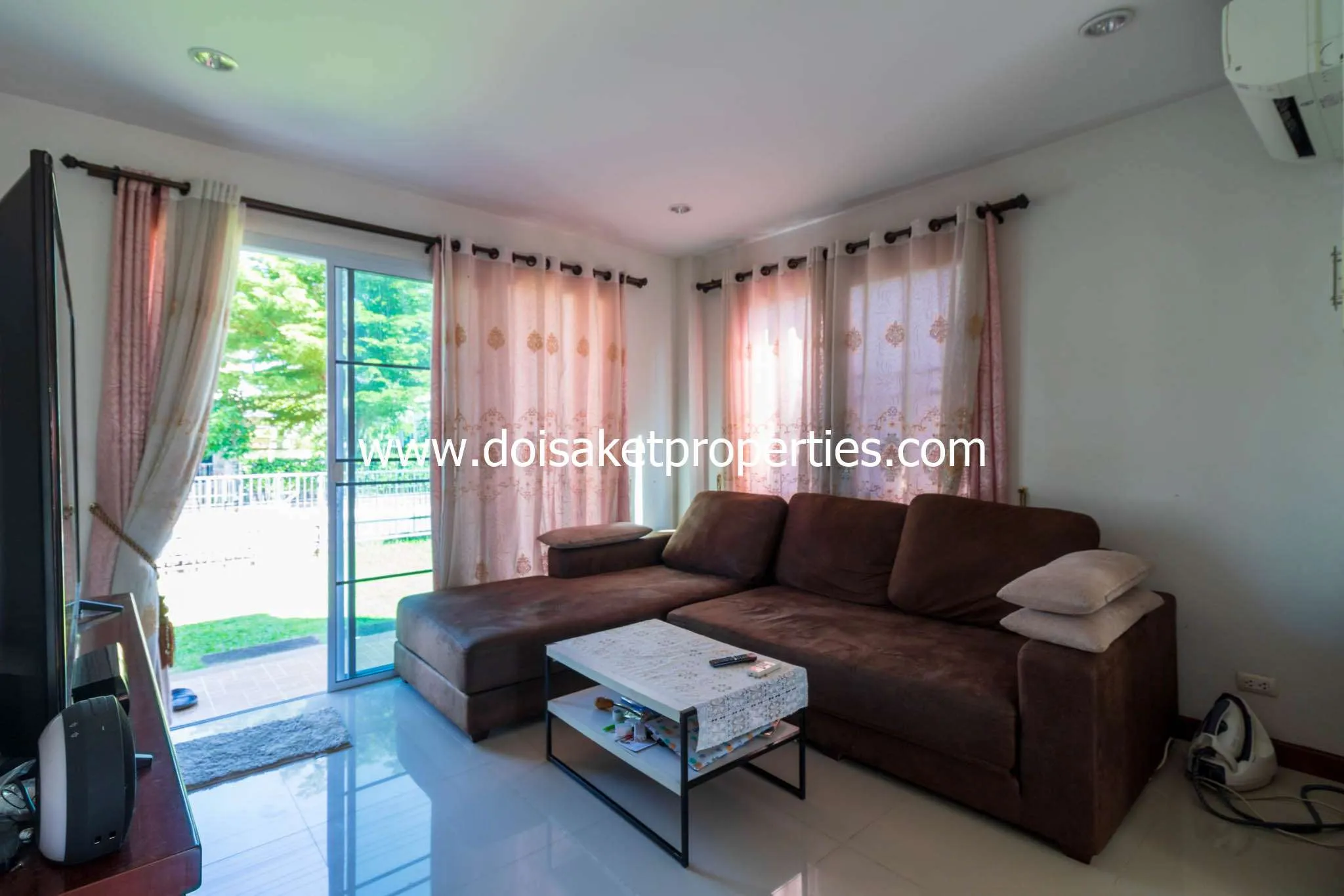 Doi Saket-DSP-(HS300-03) Nice 3-Bedroom Family House for Sale Convenient to City