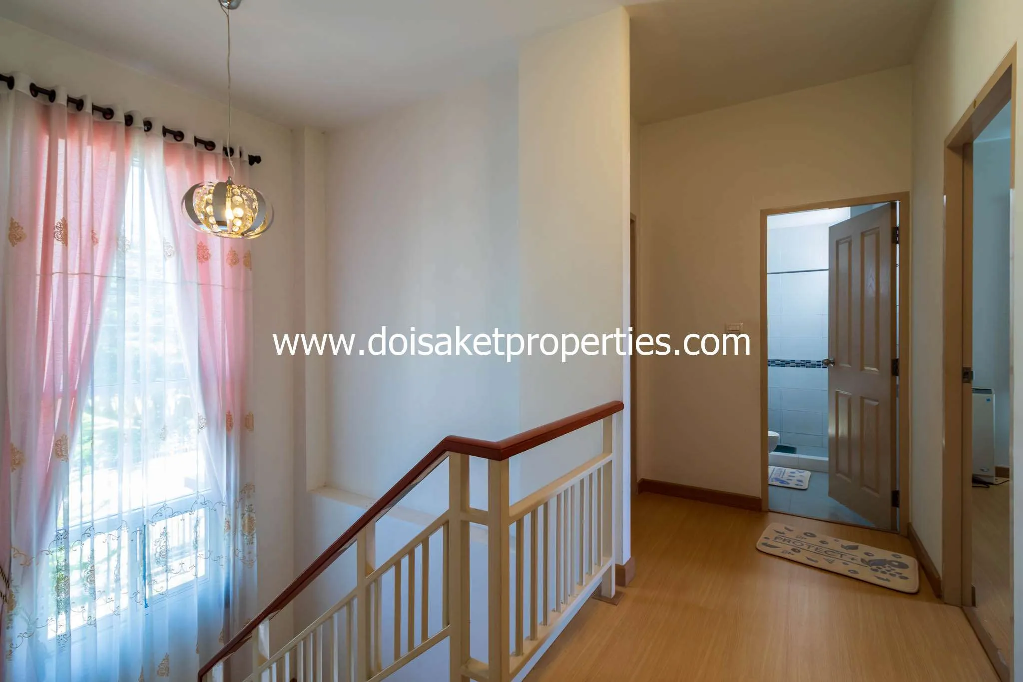 Doi Saket-DSP-(HS300-03) Nice 3-Bedroom Family House for Sale Convenient to City