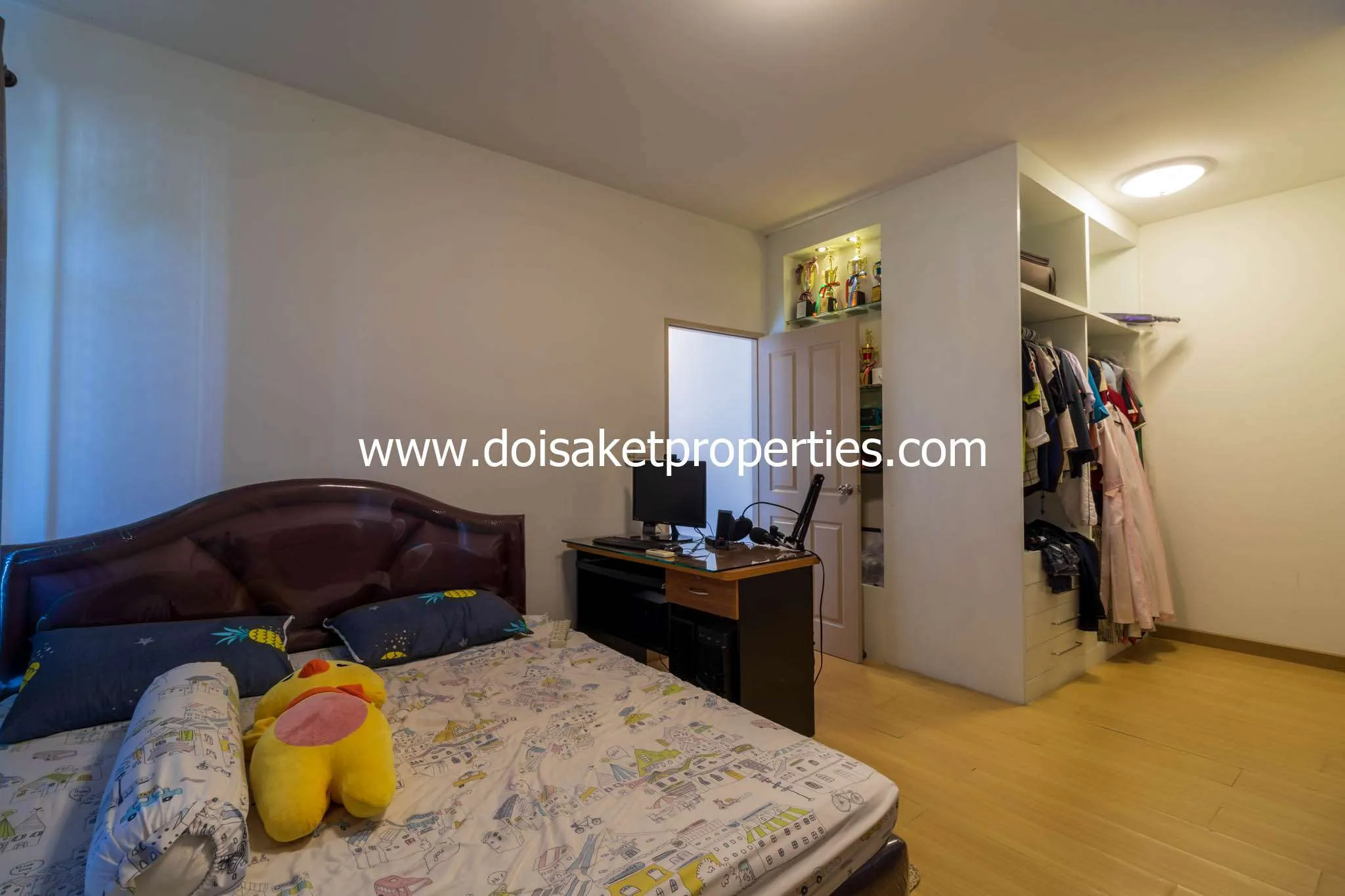 Doi Saket-DSP-(HS300-03) Nice 3-Bedroom Family House for Sale Convenient to City