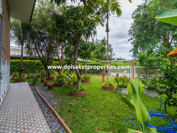 Doi Saket-DSP-(HS338-03) 3-Bedroom Split-Level Family Home for Sale in Talat Khwan