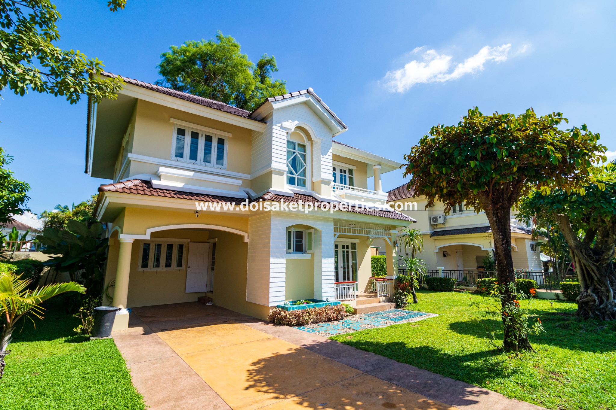 Doi Saket-DSP-(HS358-03) Nice 3-Bedroom Family Home for Sale in San Pu Loei