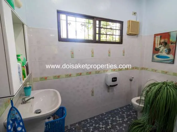 San Sai-DSP-(HS302-03) 3-Bedroom House on a Beautiful Plot of Land for Sale in San Pa Pao