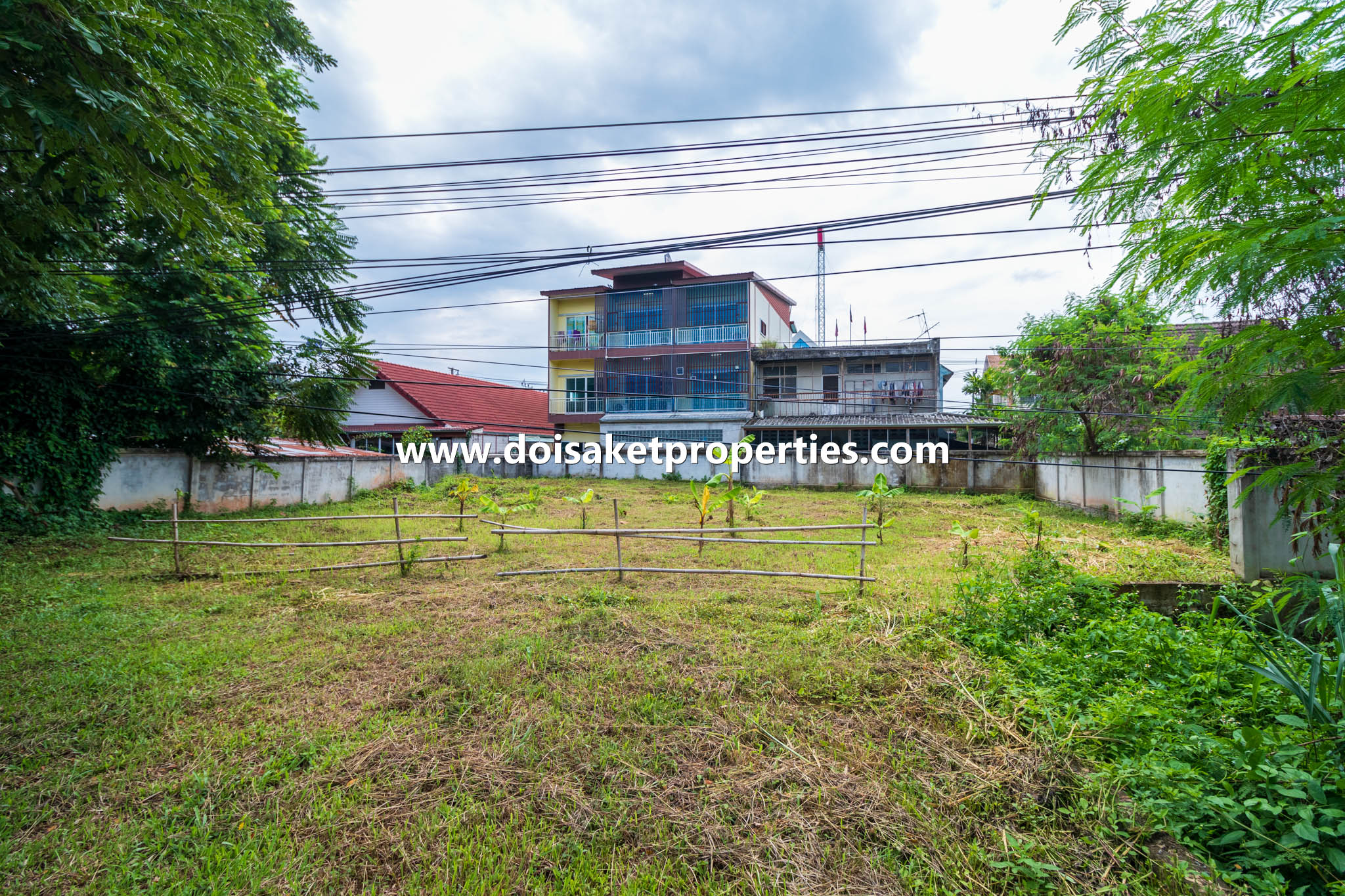 Doi Saket-DSP-(LS374-00) Great Plot of Commercial Land on the 118 Road for Sale in Choeng Doi