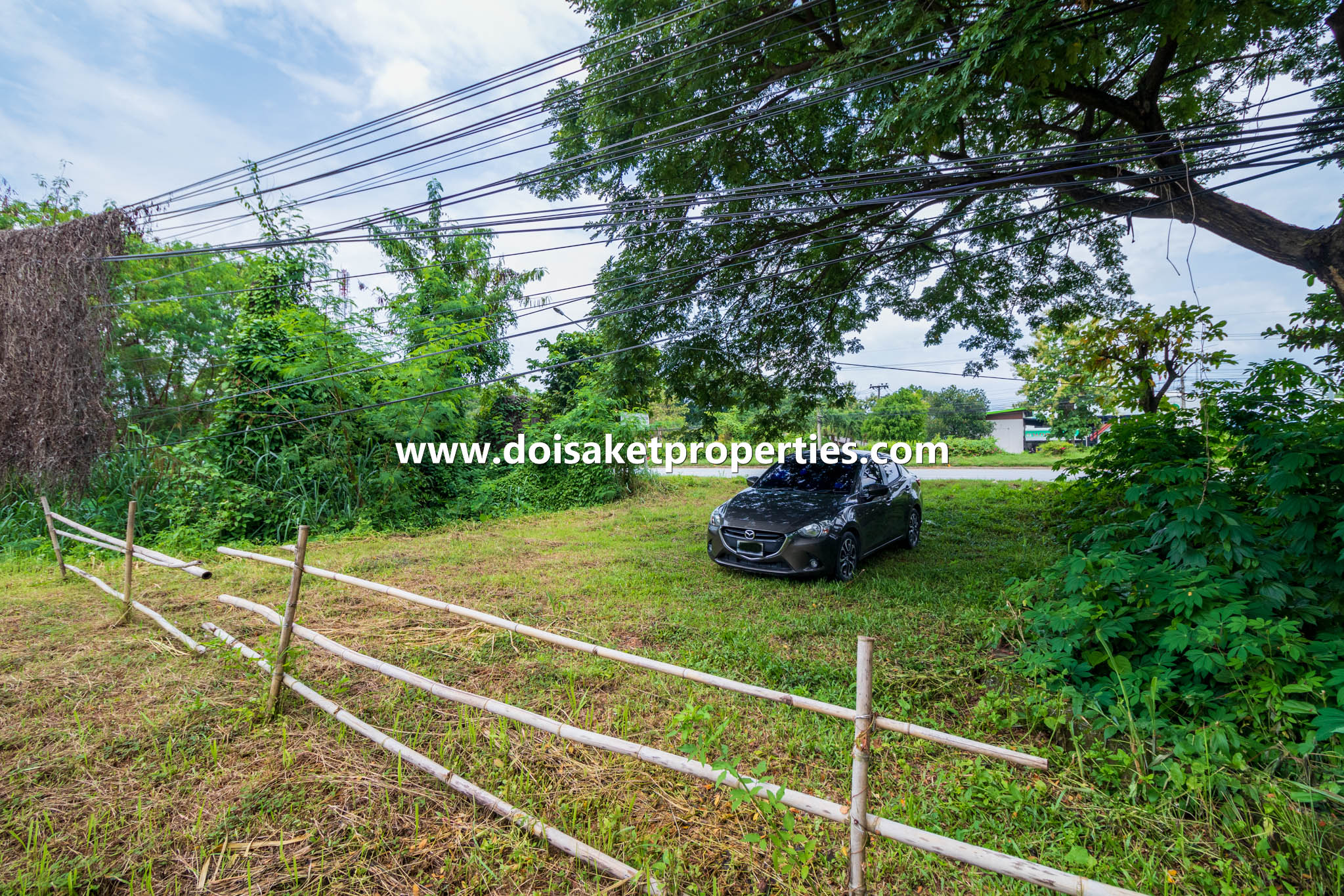 Doi Saket-DSP-(LS374-00) Great Plot of Commercial Land on the 118 Road for Sale in Choeng Doi