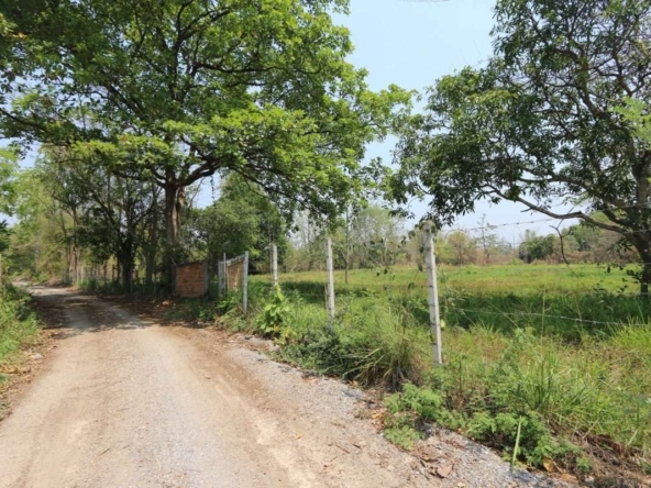 Land plot in tranquil Nam Phrae-PH-LAND103