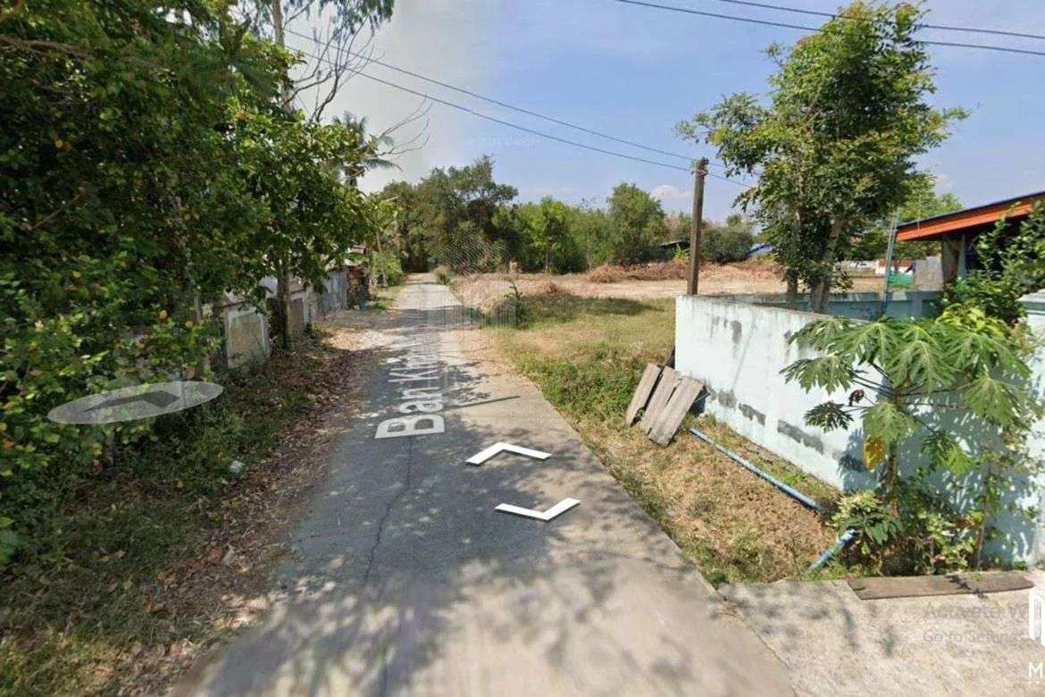 8 – 1 - 44 Rai near San Kamphaeng School-MR-182LS