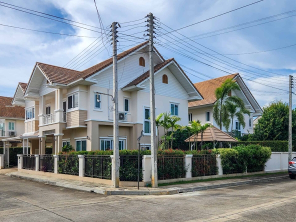 House For Sale In The Esteem San Kamphaeng Chiang Mai - PC-SANK006