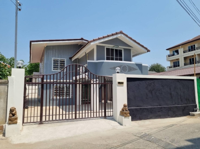 House for Sale in Wat Ket