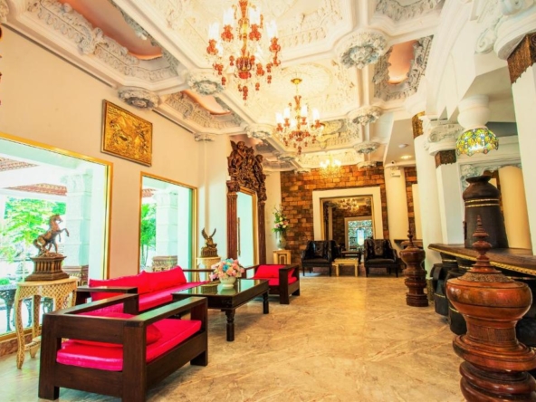 5-Star Hotel for Sale in The Most Prime Area of Chiang Mai Old City-IRE-IRECPS005