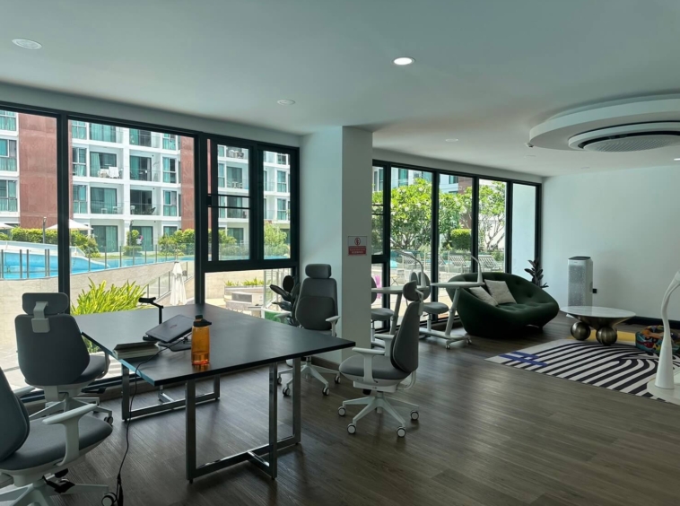 Tastefully Designed 1 Bedroom Condo For Sale in The One Condo-IRE-IRECS065