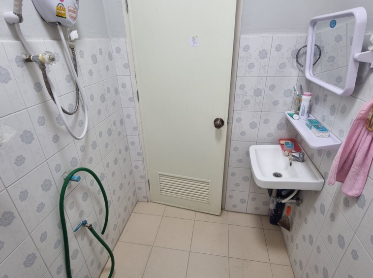 3 Bedroom 1 Bathroom San Phak Wan House-IRE-IREHS002