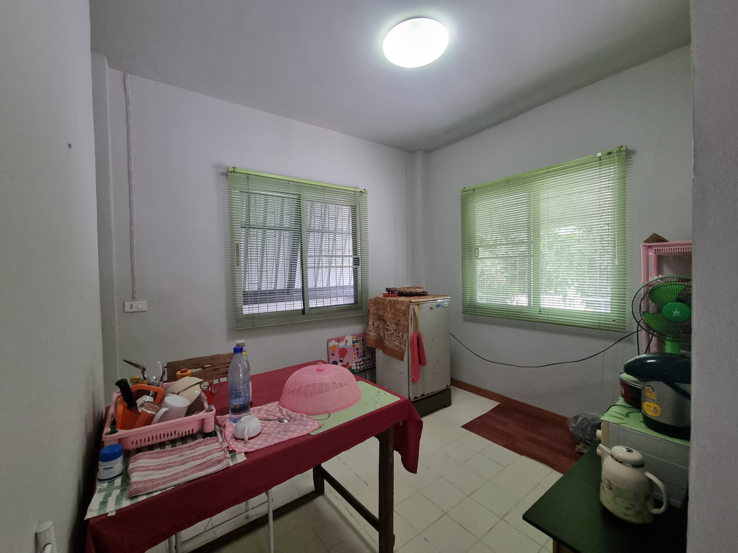 3 Bedroom 1 Bathroom San Phak Wan House-IRE-IREHS002