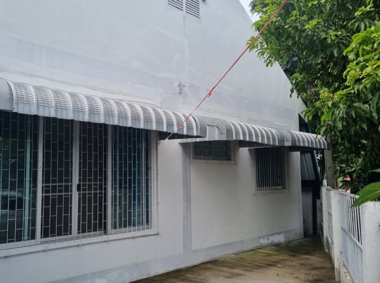 3 Bedroom 1 Bathroom San Phak Wan House-IRE-IREHS002