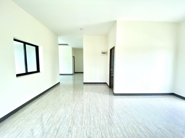 3 Bedroom Sutee Home Chiang Mai Village -IRE-IREHS008