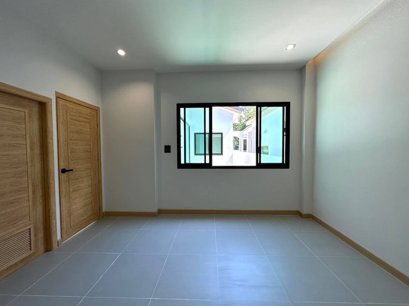 Modern and Stylish Japanese Style Family Home For Sale in Saraphi-IRE-IREHS027