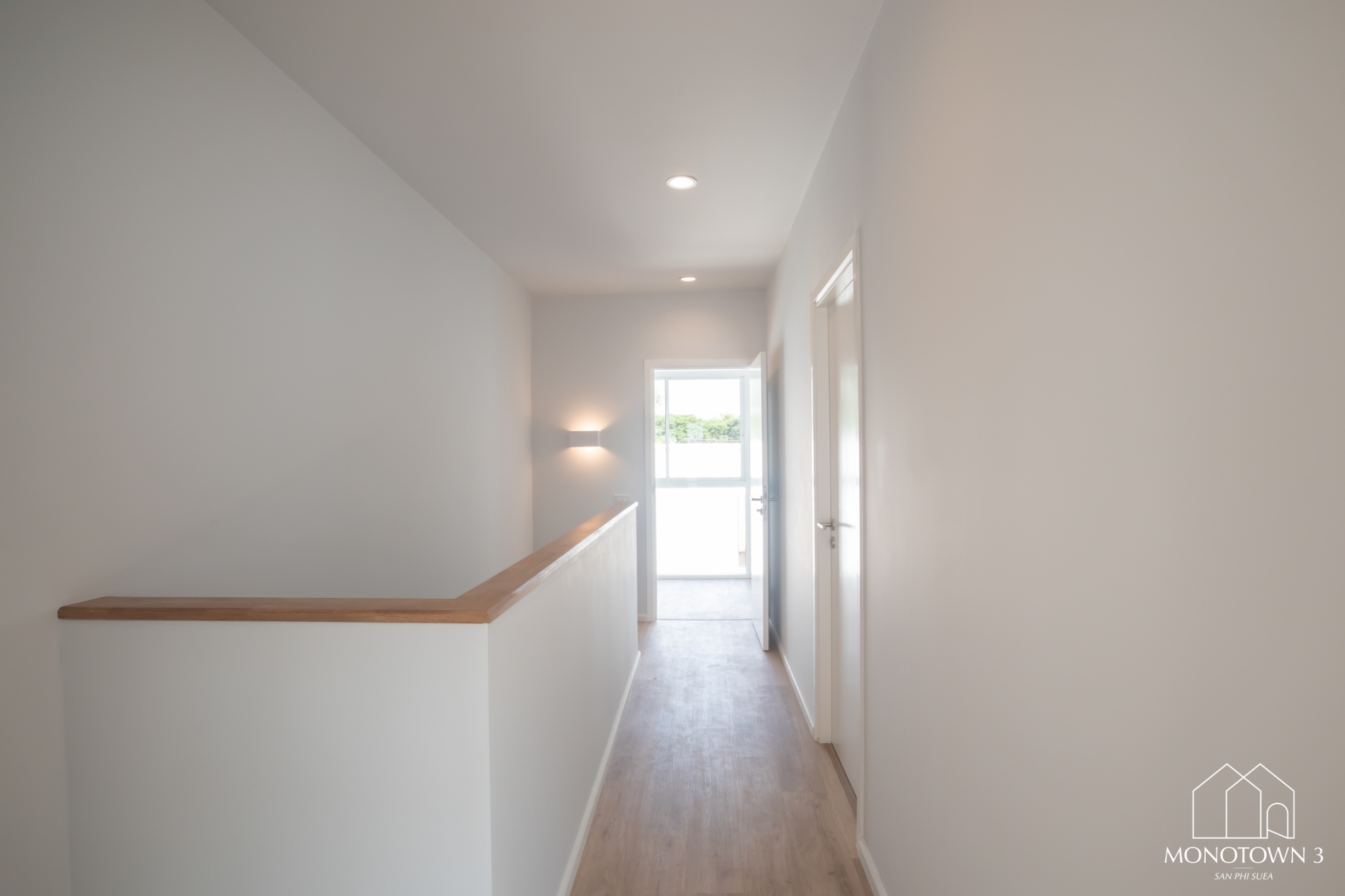 Modern Minimalist 3-Story Townhouse For Sale-IRE-IRETHS002