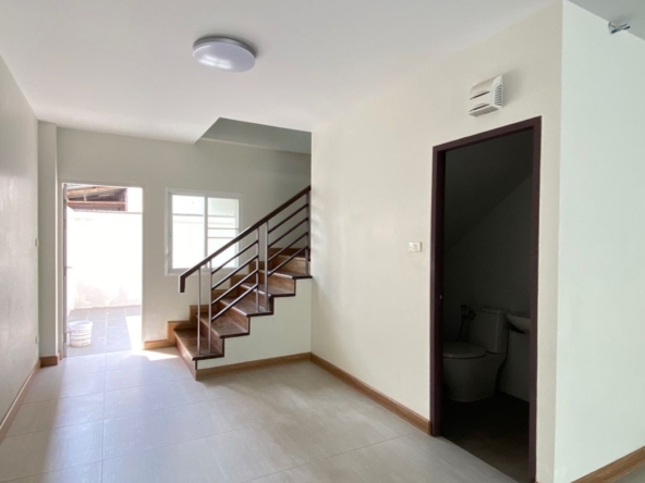 Brand new 3 bed townhome for sale in Chang Phuak Chiang Mai-P-PCCS766