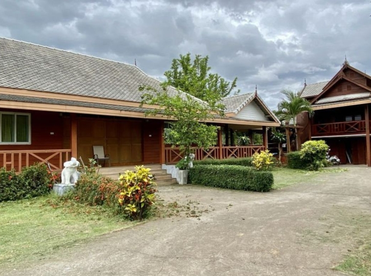 Thai Style Villas for sale in Sankhampeang