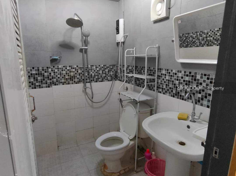 1 bathroom condo