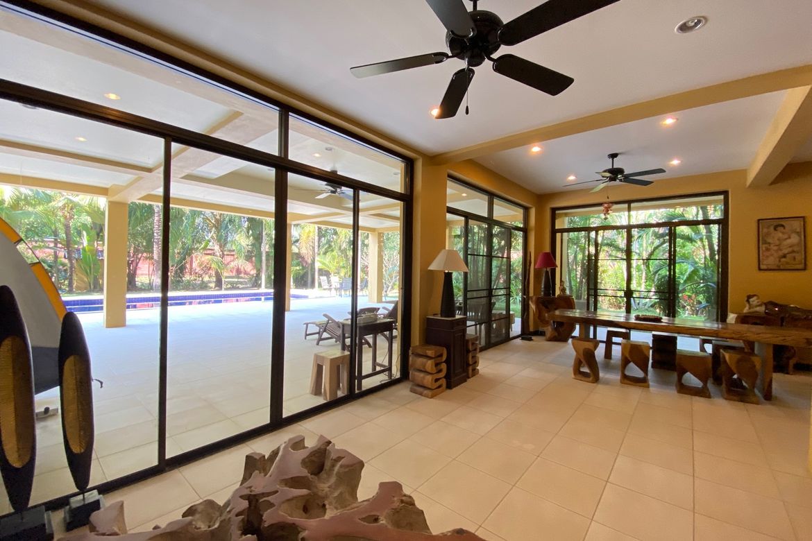 A large family home with private pool for sale in Nam Phrae