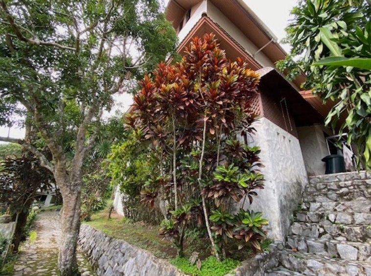 4 Bed house for sale in Mae Rim