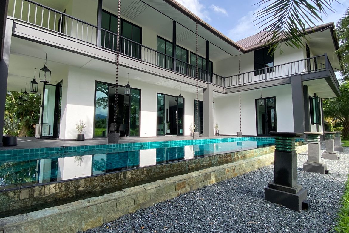 New modern colonial style house for sale in Mae Rim