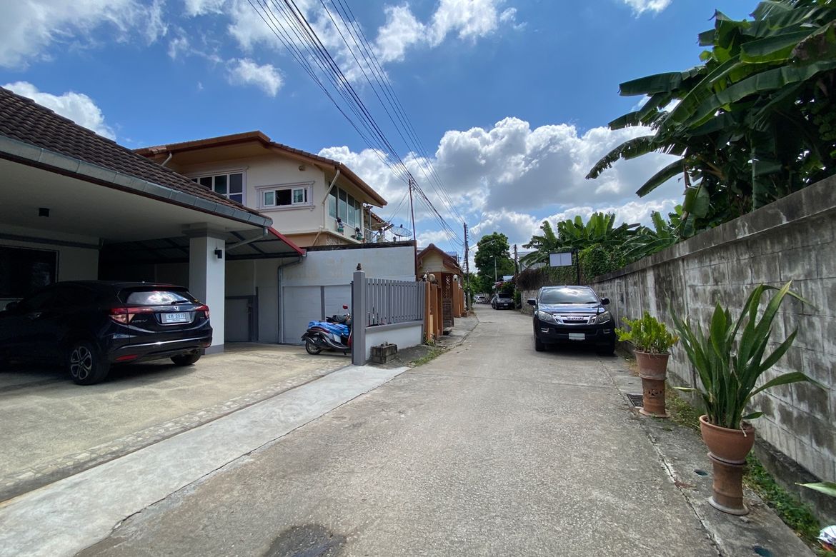 3 bed house for sale in Muang Chiang Mai-P-PHS840