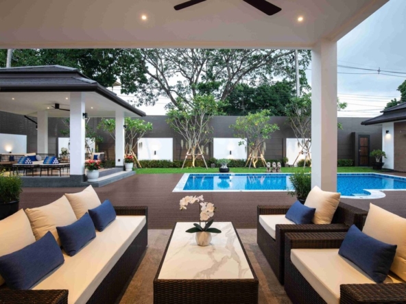 Brand new 5 bed luxury pool villa for sale in Muang Chiang Mai-P-PHS957