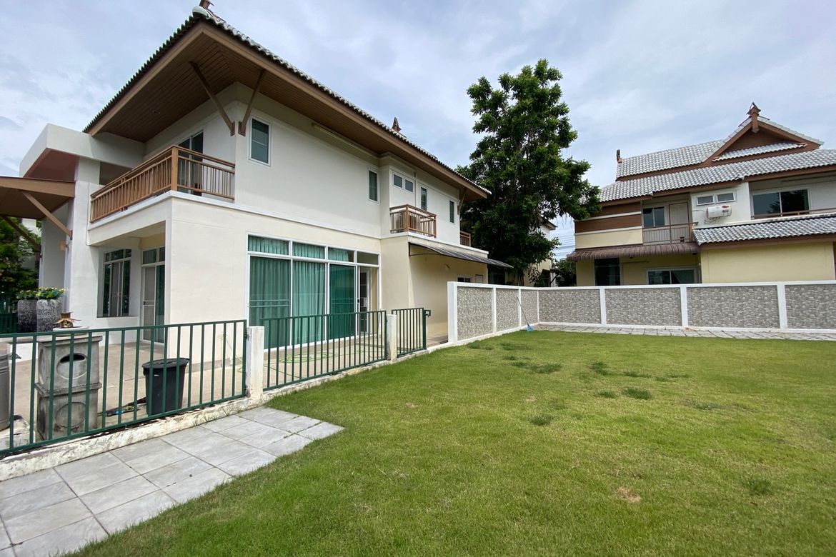 3 bed house for sale in San Sai