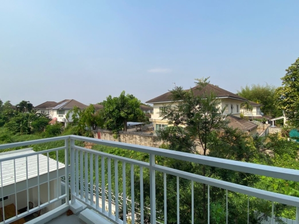 Modern house with pool for sale in San Sai