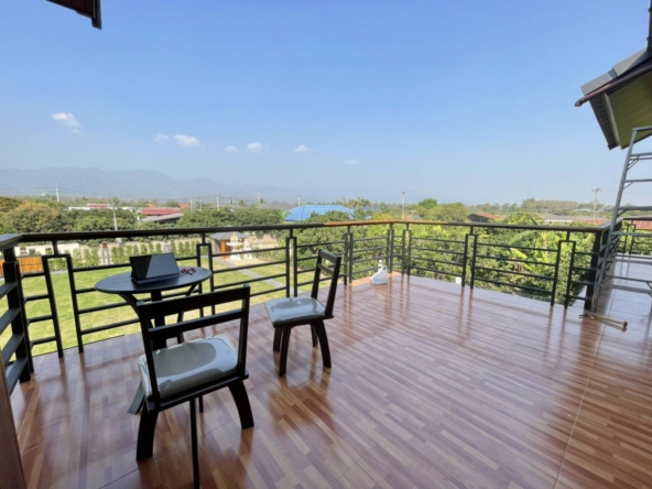 A luxurious mountain-view vacation home  2-story single house with 5 bedrooms and 5 bathrooms in Pong Tam