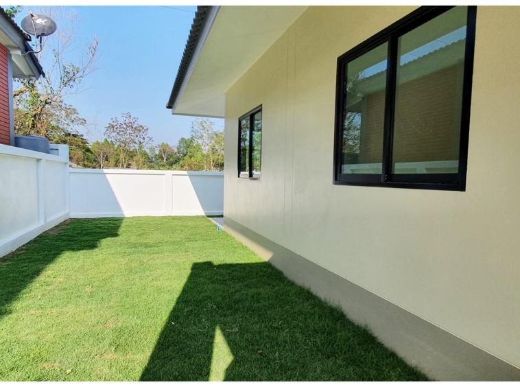 contemporary style house with 3 bedrooms and 2 bathrooms in the San Sai zone.-DB-NSHCMISS69