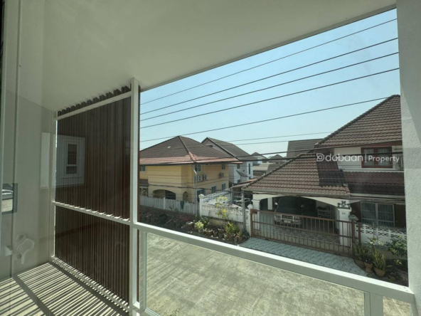 A two-story single house with 4 bedrooms and 3 bathrooms located in the suburban area near Central Festival Chiang Mai.-DB-SHHCMISS82