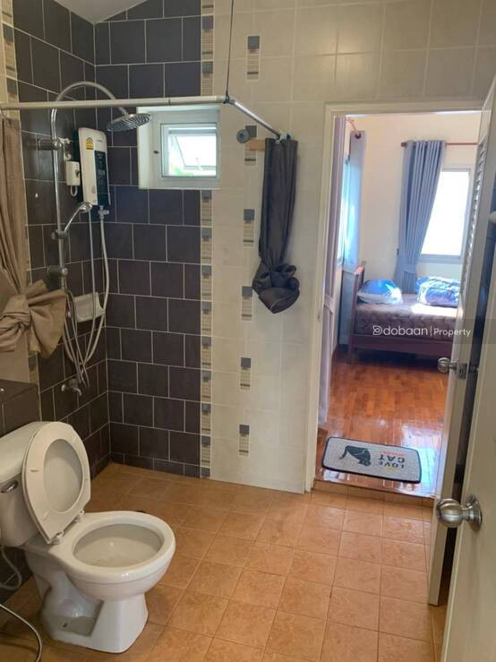 3 bathrooms