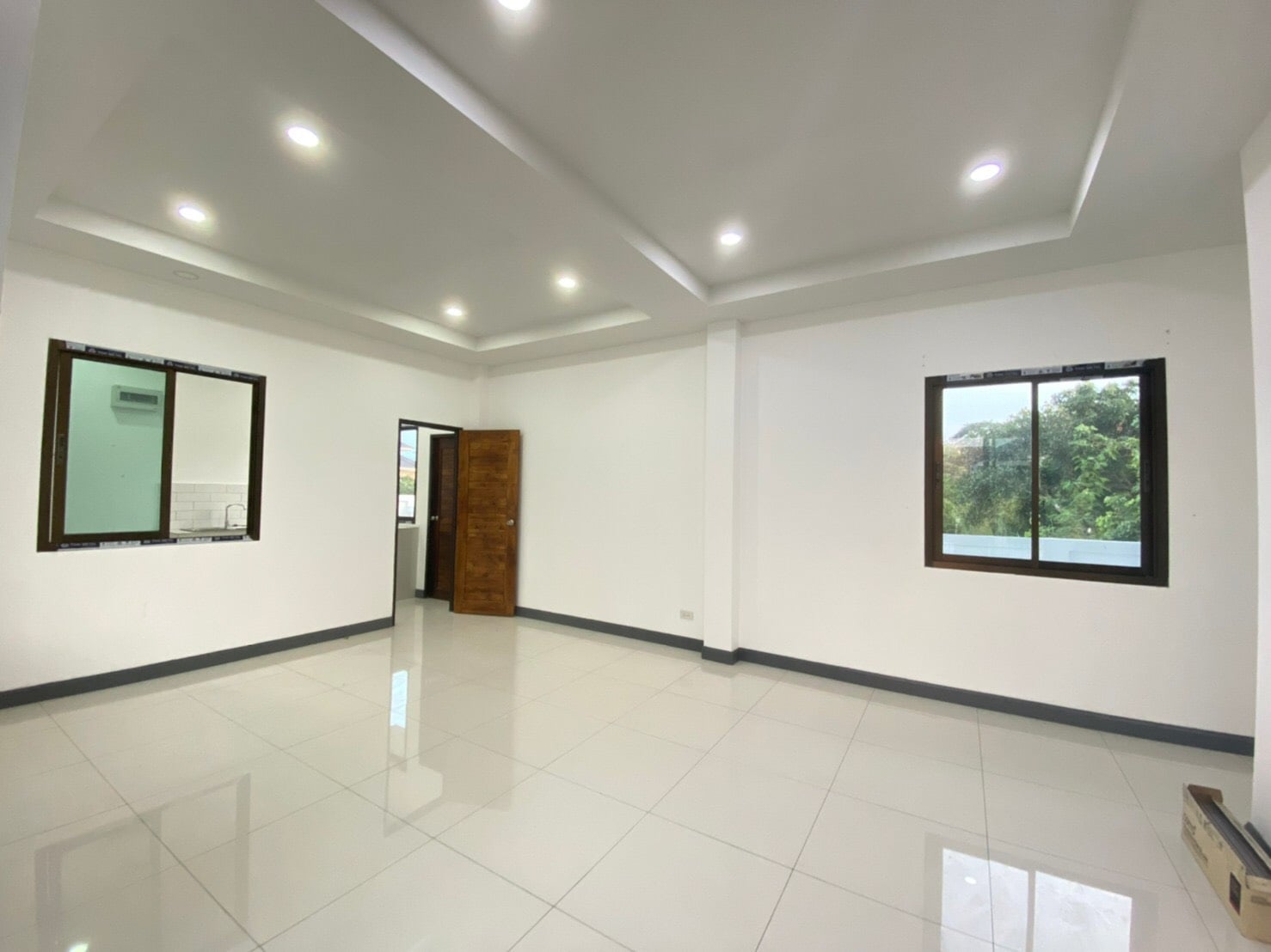 Single-story modern minimalist-style house with 3 bedrooms and 2 bathrooms.-DB-NSHCMISP195