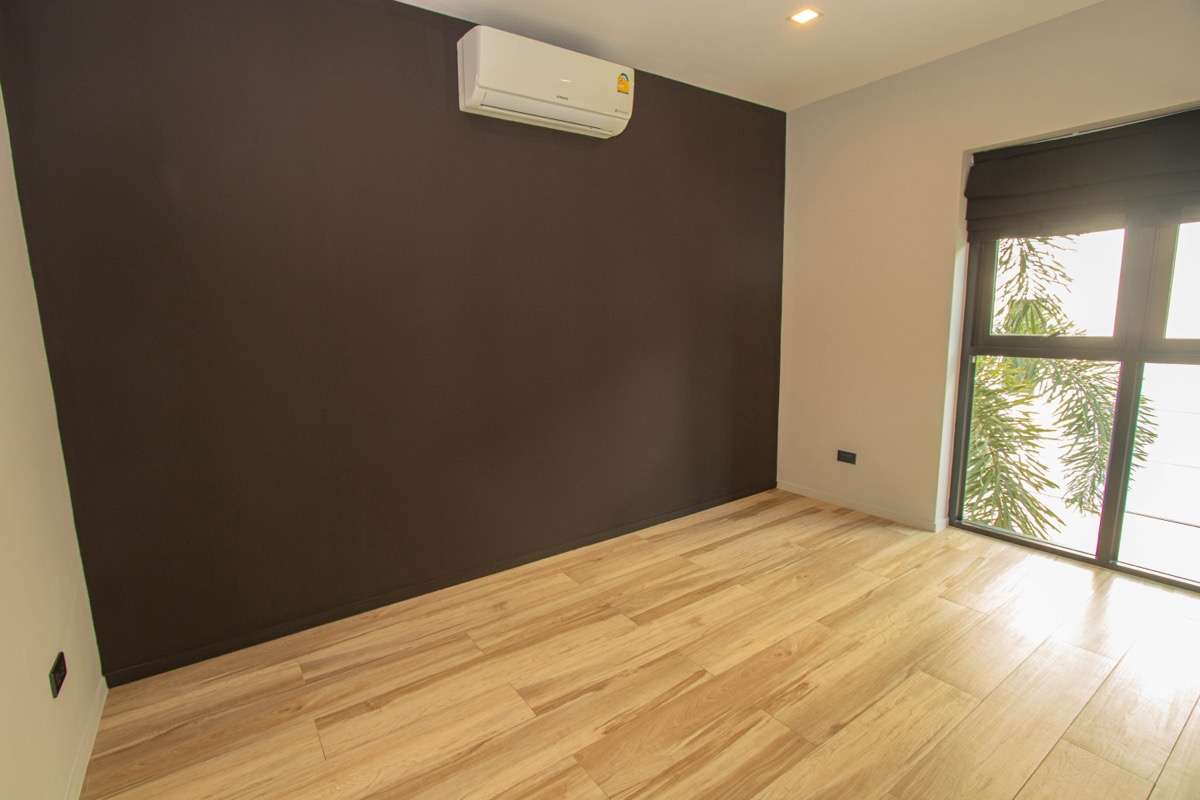 Contemporary Five-Bedroom House for Sale Near International Schools in Hang Dong-PH-HD401