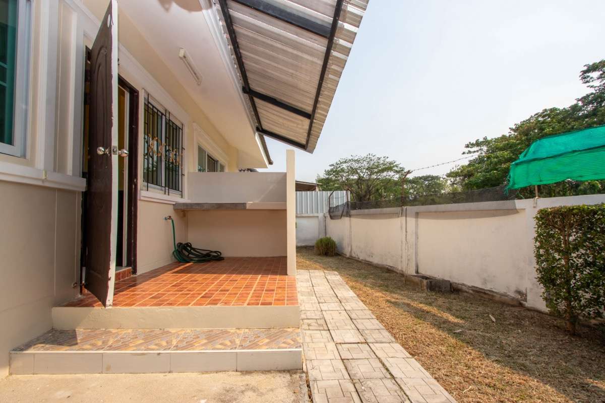 3 BR Single-Storey House for Sale-PH-SANK190