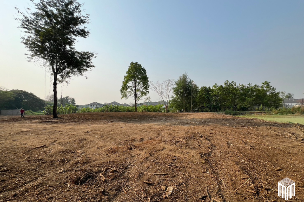 Property id 224LS Land for sale in Saraphi 1Rai 3Ngan 96sq.wa. near Global House Wiang Kum Kam-MR-224LS