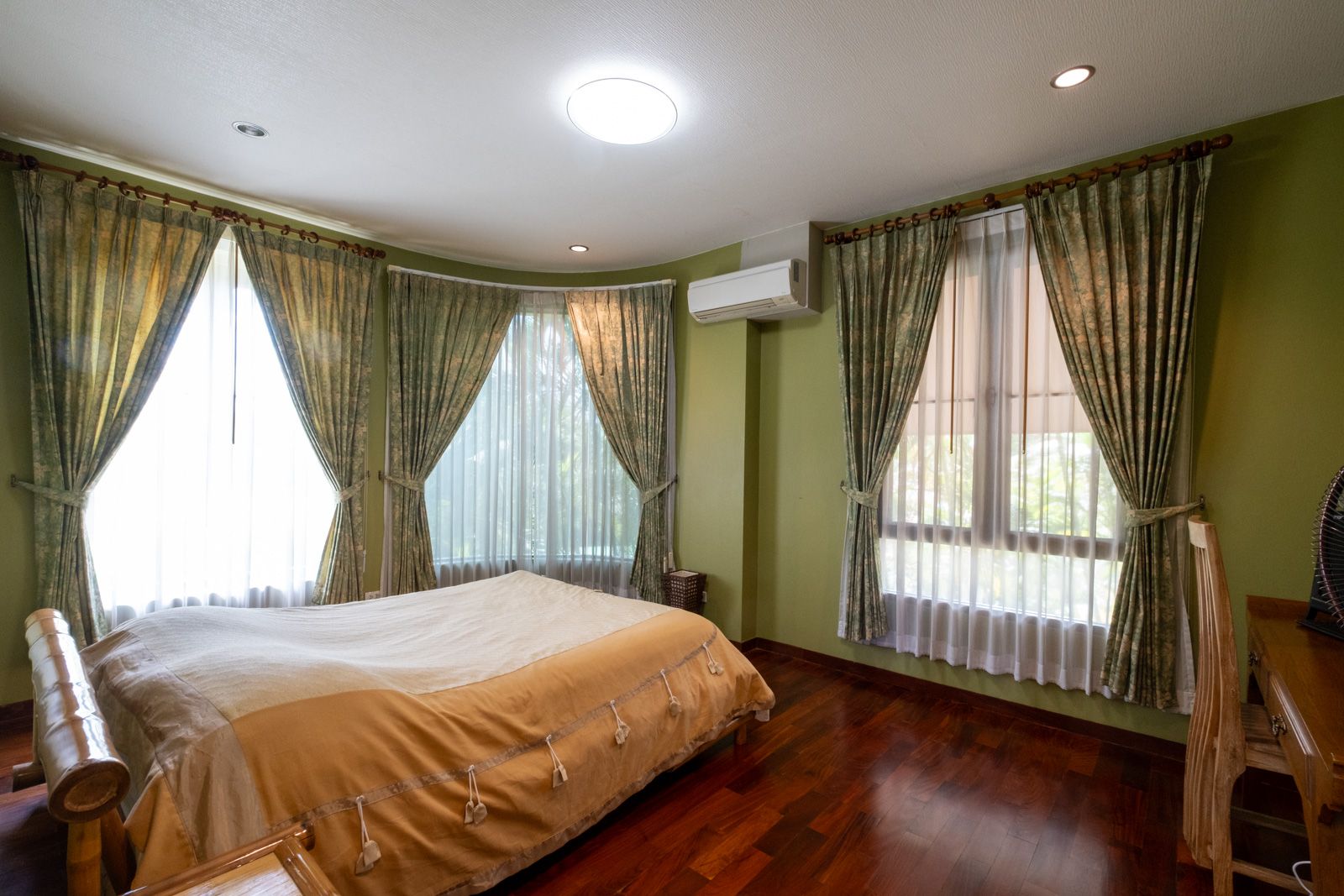 6 Bedroom Luxury Property with Large Grounds in Hang Dong-TNP-D1141