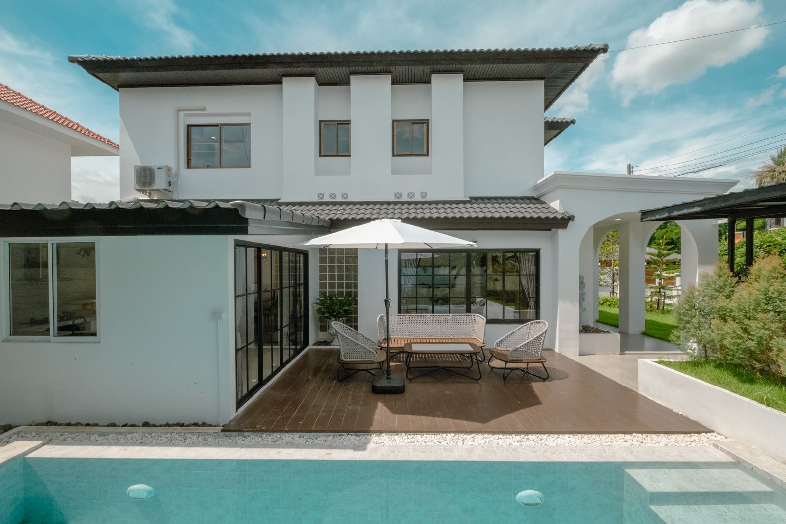 4 Bedroom Pool Villa in Green Valley Golf Course-TNP-D1145