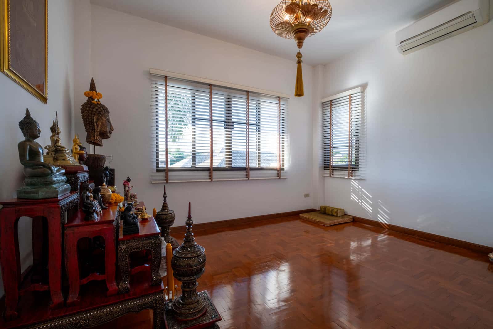 3 Bedroom near Ruamchok Mall in San Sai-TNP-D1106