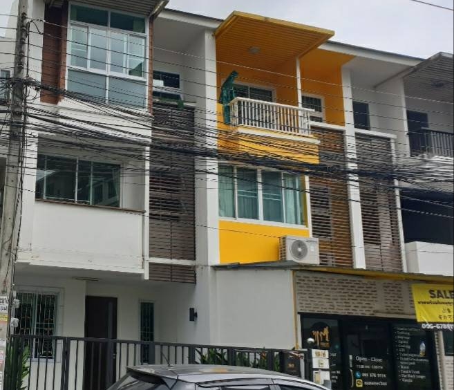 Townhouse for rent in Nimman area 3-story-SS-MUE14902